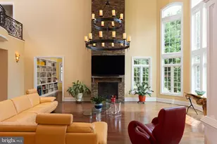 5812 Lone Oak Dr, Bethesda, MD 20814 - Photo 21