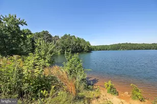 13626 Deerwater Dr, Germantown, MD 20874 - Photo 39