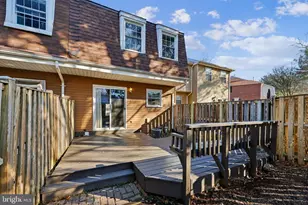 13626 Deerwater Dr, Germantown, MD 20874 - Photo 33