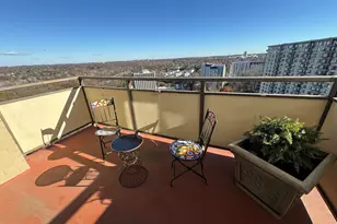 5225 Pooks Hill Rd, Bethesda, MD 20814 - Photo 27