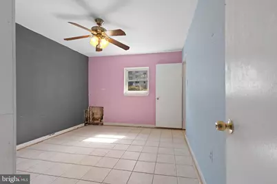 571 W Diamond Avenue #40, Gaithersburg, MD 20877 - Photo 21