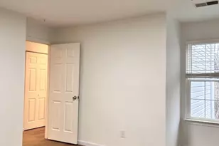 18508 Boysenberry Dr, Gaithersburg, MD 20879 - Photo 9