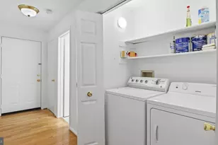 10007 Vanderbilt Cir, Rockville, MD 20850 - Photo 23