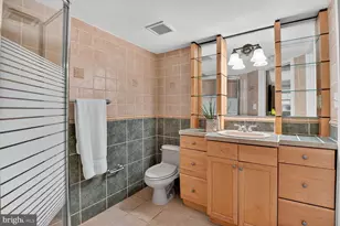 9715 Singleton Dr, Bethesda, MD 20817 - Photo 41