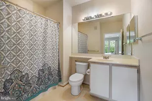 101 Watkins Pond Blvd, Rockville, MD 20850 - Photo 23