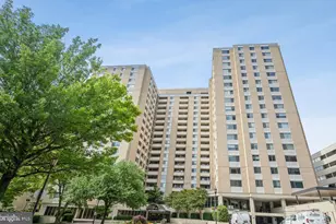 4601 N Park Ave, Chevy Chase, MD 20815 - Photo 3