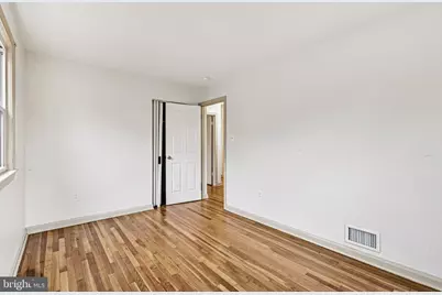 615 Edmonston Drive, Rockville, MD 20851 - Photo 17