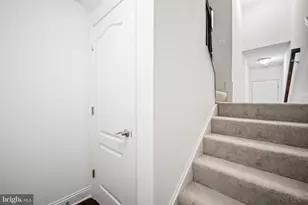 22926 Spicebush Dr, Clarksburg, MD 20871 - Photo 5