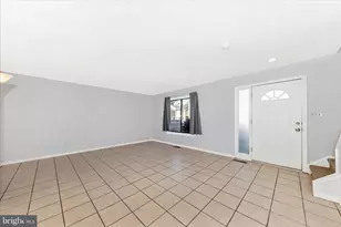 9989 Ridgeline Dr, Montgomery Village, MD 20886 - Photo 5