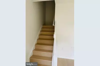 11114 Black Forest Way, Gaithersburg, MD 20879 - Photo 9