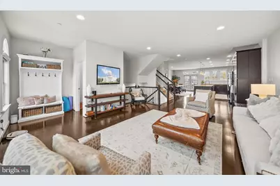 19237 Abbey Manor Drive, Brookeville, MD 20833 - Photo 3