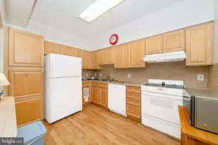3005 S Leisure World Blvd, Silver Spring, MD 20906 - Photo 7