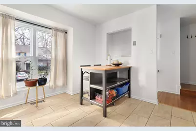 24 Kinsman View Circle, Silver Spring, MD 20901 - Photo 5