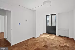 4242 E W, Chevy Chase, MD 20815 - Photo 19