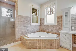 21612 Ripplemead Dr, Gaithersburg, MD 20882 - Photo 15