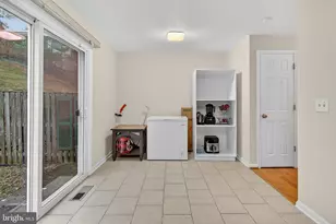 25725 Valley Park Terrace, Damascus, MD 20872 - Photo 27