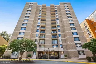 4 Monroe St, Rockville, MD 20850 - Photo 37