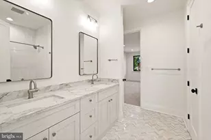 5804 Ridgefield Rd, Bethesda, MD 20816 - Photo 43