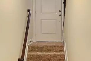 164 Copley Cir, Gaithersburg, MD 20878 - Photo 5