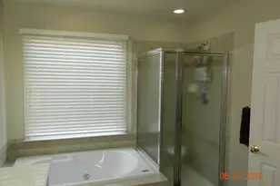 1118 Reserve Champion Dr, Rockville, MD 20850 - Photo 5