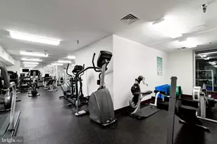 9821 Tiffany Hill Ct, Bethesda, MD 20814 - Photo 27