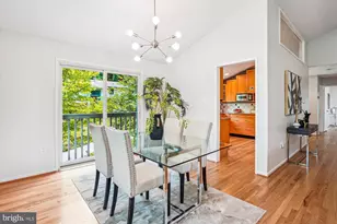 9803 Hill St, Kensington, MD 20895 - Photo 15