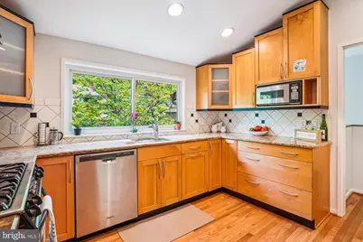 9803 Hill Street, Kensington, MD 20895 - Photo 11