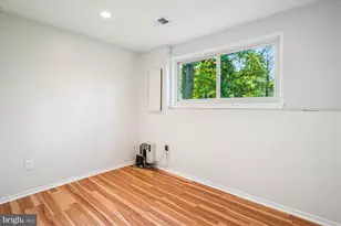 9803 Hill St, Kensington, MD 20895 - Photo 51