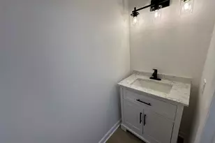 18424 Allspice Dr, Germantown, MD 20874 - Photo 19