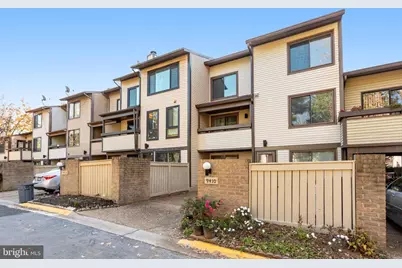 9410 Walburg Way, Gaithersburg, MD 20886 - Photo 1