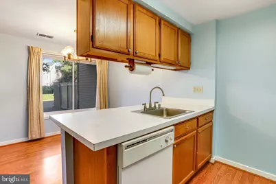 9410 Walburg Way, Gaithersburg, MD 20886 - Photo 13