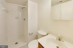 18 Indian Hills Ct, Rockville, MD 20855 - Photo 25