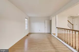 18 Indian Hills Ct, Rockville, MD 20855 - Photo 7