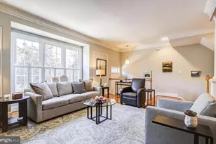 9936 Foxborough Cir, Rockville, MD 20850 - Photo 3