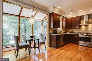 9936 Foxborough Cir, Rockville, MD 20850 - Photo 7