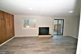 8943 Centerway Rd, Gaithersburg, MD 20879 - Photo 29