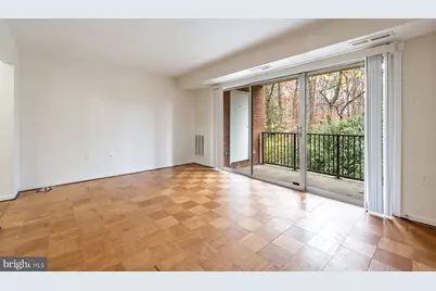 876 College Parkway #102, Rockville, MD 20850 - Photo 5