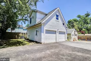 4415 Bradley Ln, Chevy Chase, MD 20815 - Photo 15