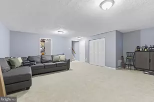 9500 Melrose Square Way, Gaithersburg, MD 20882 - Photo 19