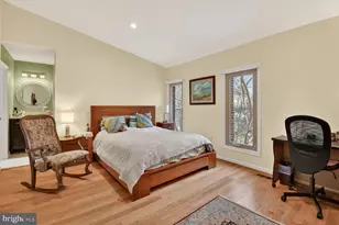 7511 Bradley Blvd, Bethesda, MD 20817 - Photo 17