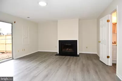 11521 Aberstraw Way, Germantown, MD 20876 - Photo 9