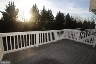 104 Elmcroft Blvd, Rockville, MD 20850 - Photo 17