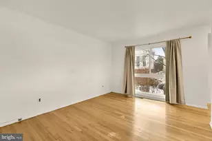 7149 Mill Run Dr, Rockville, MD 20855 - Photo 13