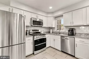 10855 Lockwood Dr, Silver Spring, MD 20901 - Photo 3