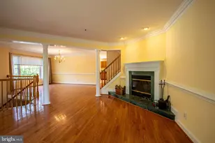 10134 Sterling Terrace, Rockville, MD 20850 - Photo 5