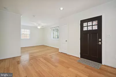 5817 Greentree Road, Bethesda, MD 20817 - Photo 3