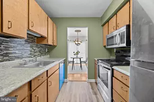 9320 Jarrett Ct, Montgomery Village, MD 20886 - Photo 5