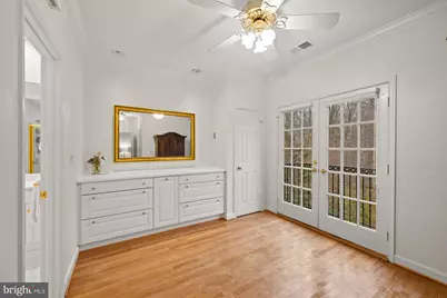 7711 Hidden Meadow Terrace, Potomac, MD 20854 - Photo 17