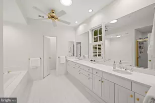 7711 Hidden Meadow Terrace, Potomac, MD 20854 - Photo 19