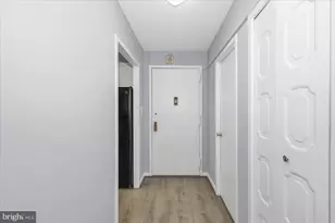 5225 Pooks Hill Rd, Bethesda, MD 20814 - Photo 11